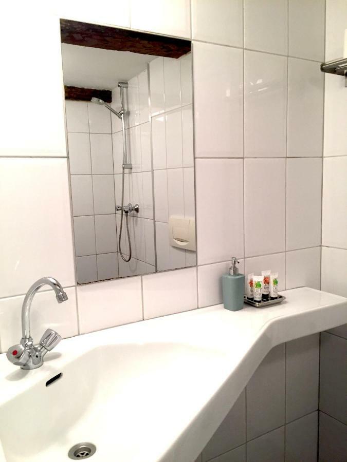 Inn Old Amsterdam B&B Buitenkant foto